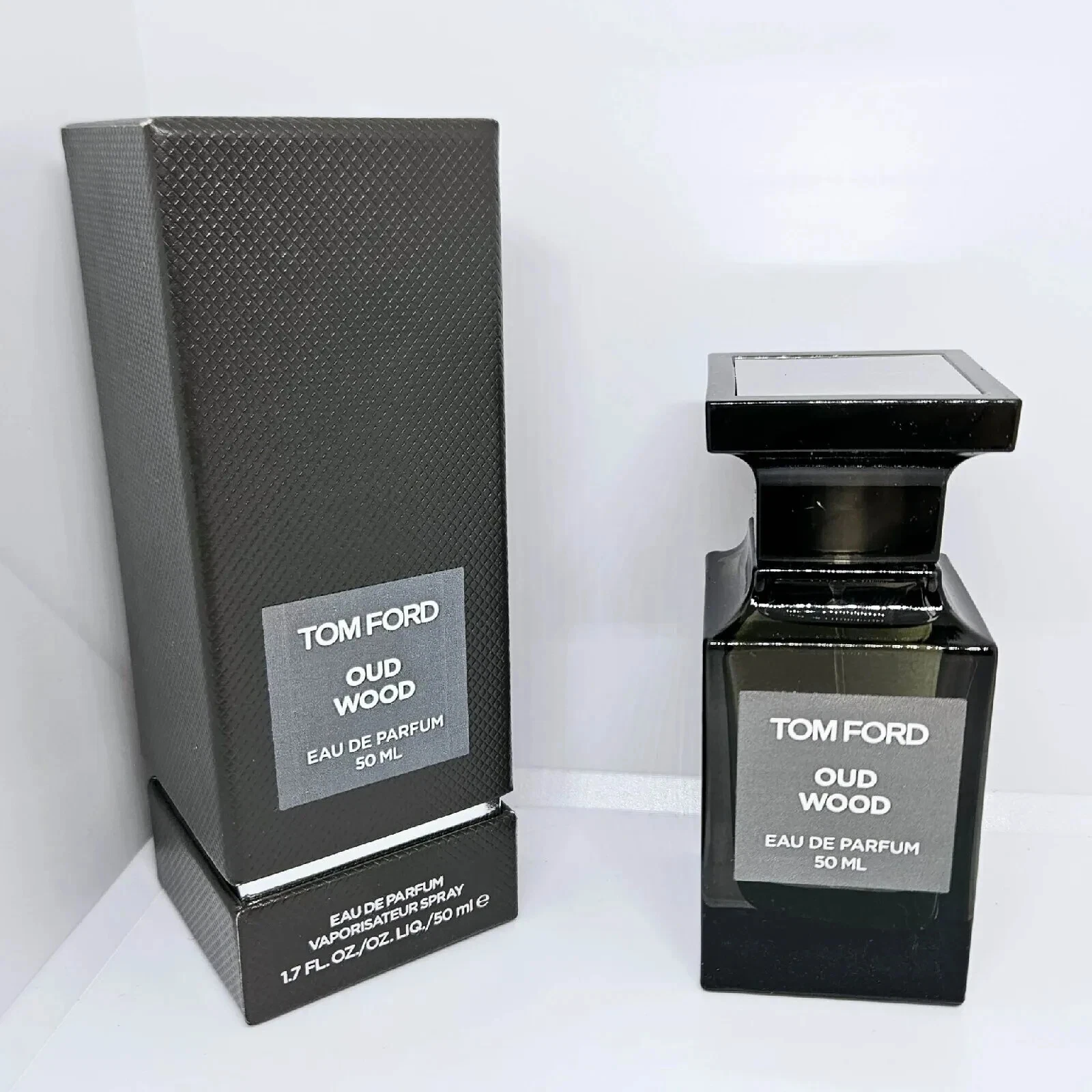 s-l1600 (1) Tom Ford Oud Wood 1.7oz / 50mlUnisex Eau de Parfum - Image 1