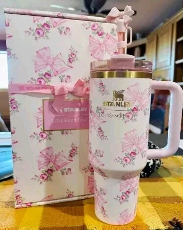 s-l1600 (51) The Stanley X Love Shack Fancy Holiday Quencher 40 OZ-Rosa Beaux Pink Free Ship - Image 1